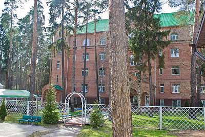 Пансионат для пожилых Сердца поколений "Малаховка"